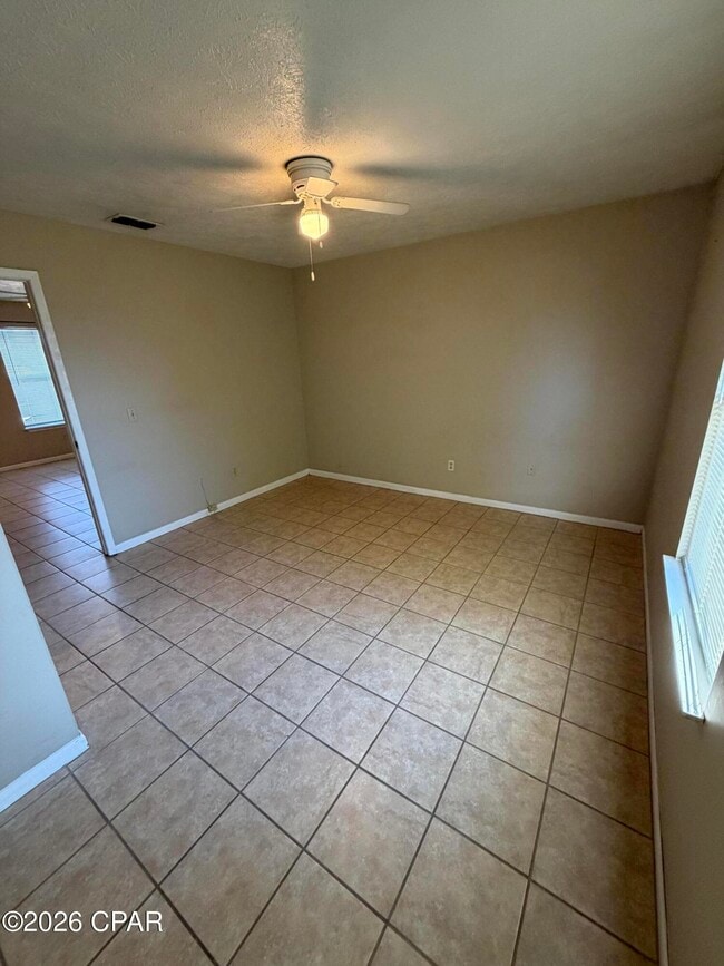 Photo - 600 N Bob Little Rd