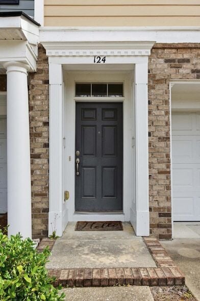124 Palm Cove Way