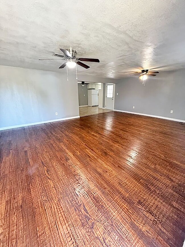 Photo - Nice 3 Bdrm 1 Bath Home in Gunter Texas