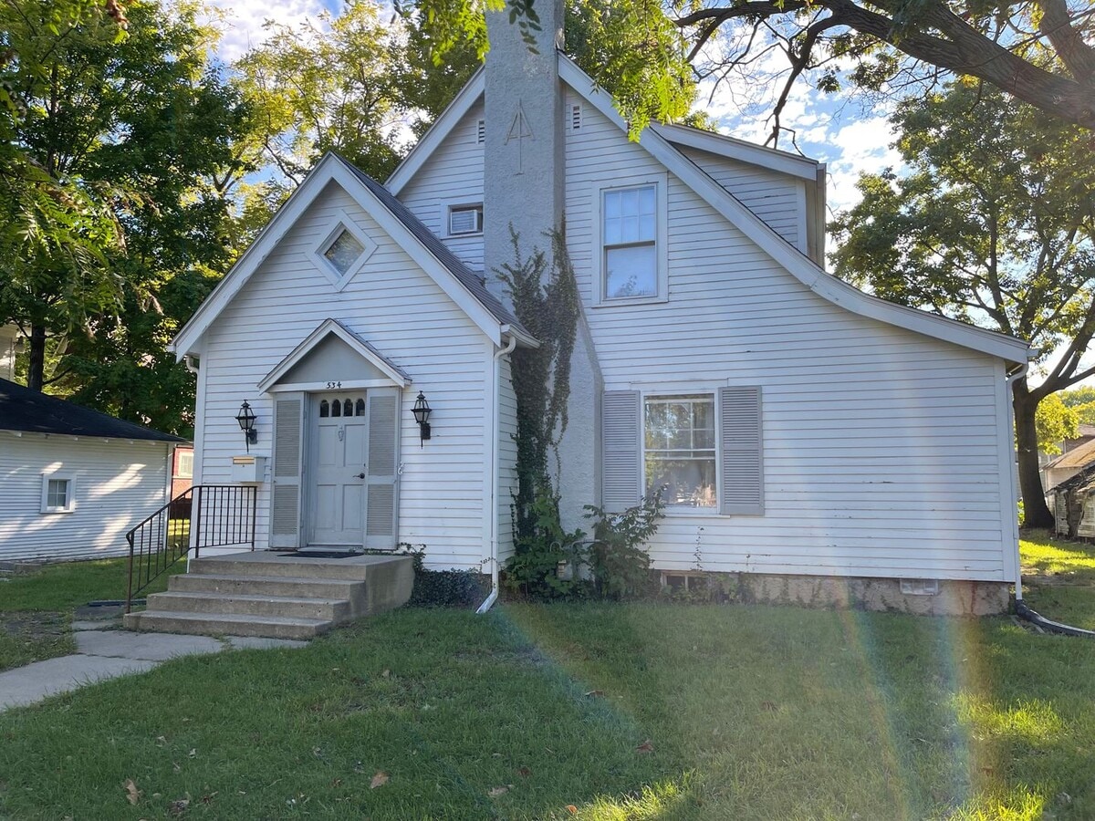3 Bedroom 1 Bath in Heart of Campus - 3 Bedroom 1 Bath in Heart of Campus Casa