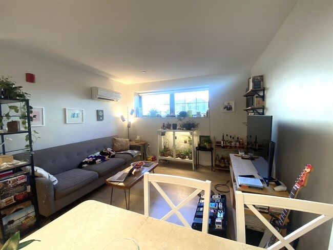 Photo - 13 Soden St Unidad 1