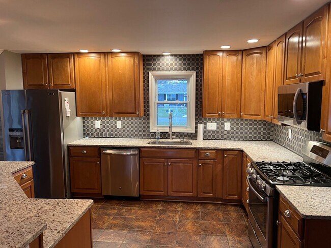 Photo - 3 Bedroom Ranch in Fisher, IL - Available Now