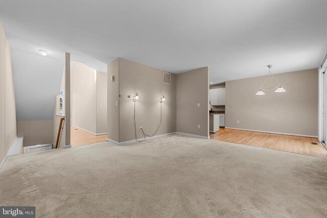 21768 Tottenham Hale Ct