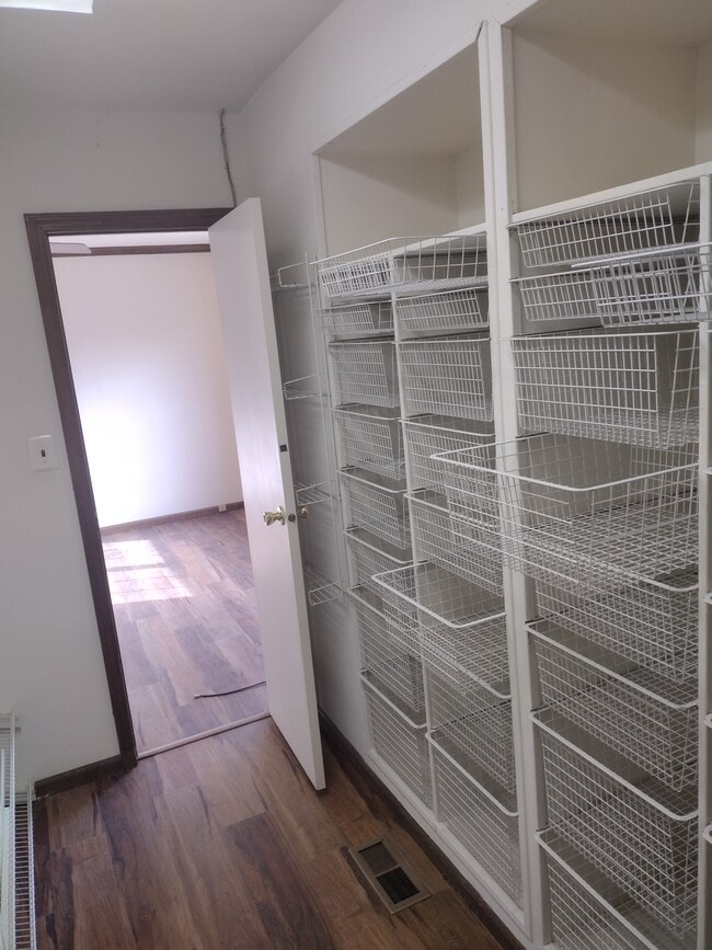 Photo - 2 Stanwood Ct