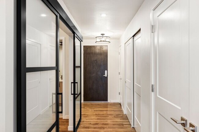 Photo - Logan Square Apartments