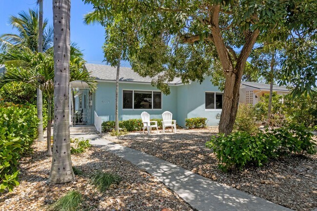 Photo - 1120 N Palmway
