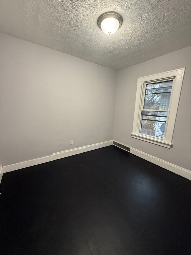 Photo - 18906 Ironwood Ave Unit UP