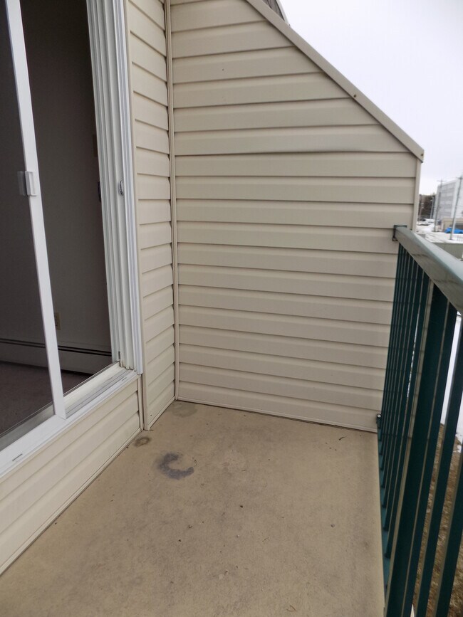 Photo - 10327-10107 107 Ave Unit 304 - O