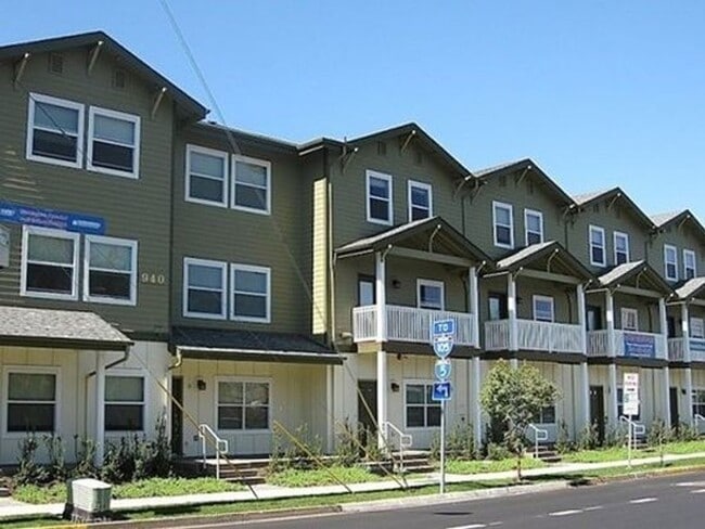 Photo - Hilyard Townhomes