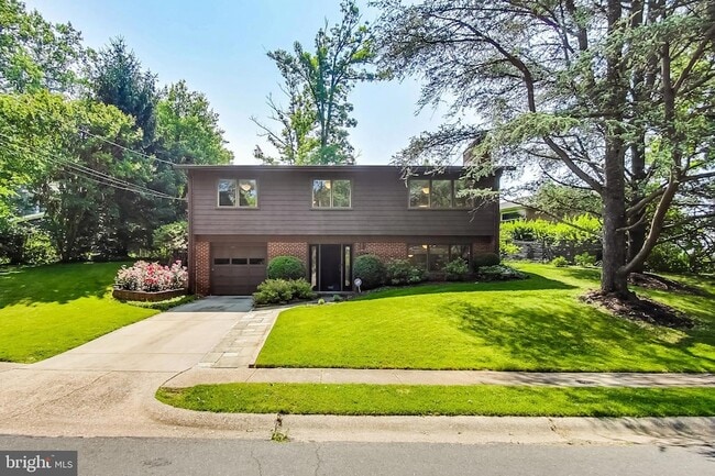 Building Photo - 6515 E Halbert Rd