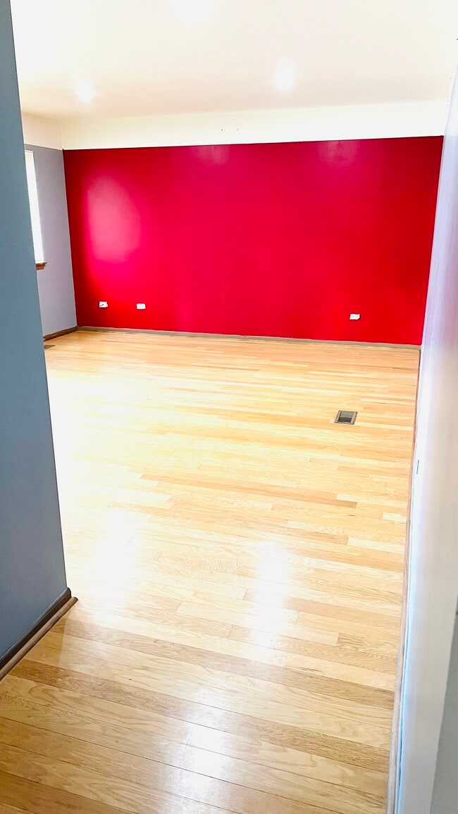 Photo - 722 E Whispering Oaks Dr