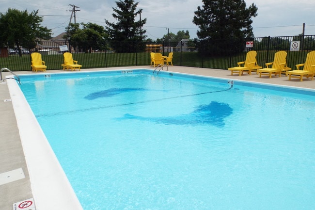 Building Photo - Willow Lake Rental