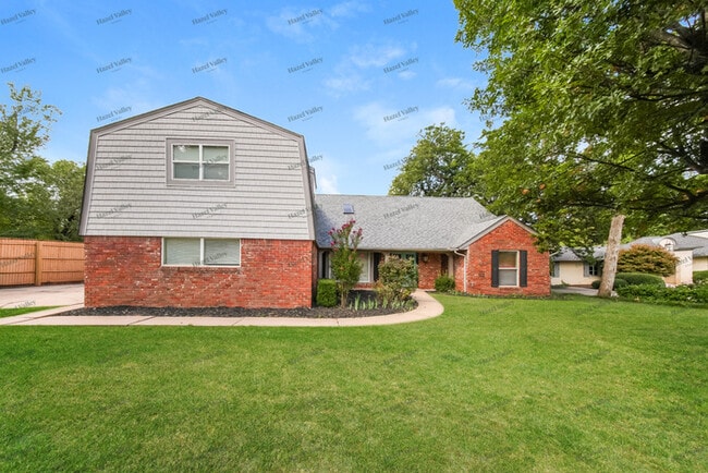 Photo - 3325 Robin Ridge Rd House