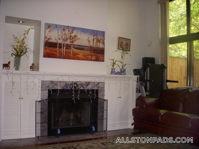 Photo - 85 Brainerd Rd Unit TH-3