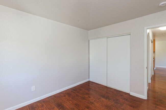 3024 Fruitvale Ave