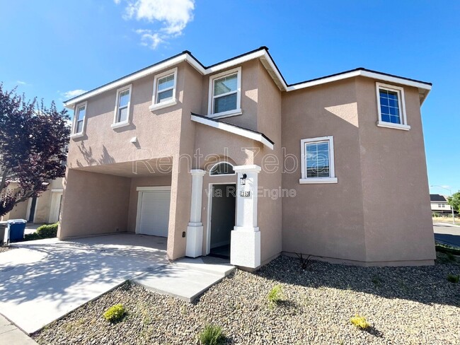 Building Photo - 1353 Carlsbad Dr