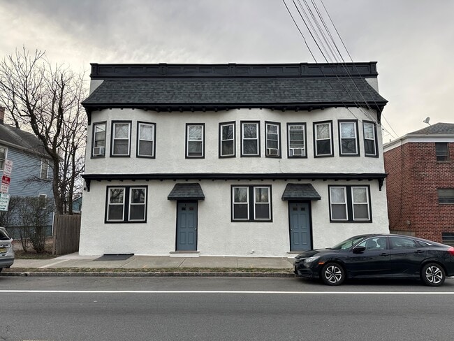 Photo - 176 Glenwood Ave Unidad 2R