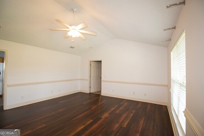 2309 Oak Ridge Ln