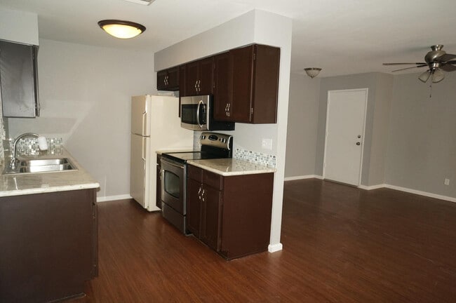 Photo - 2139 W Enid Ave