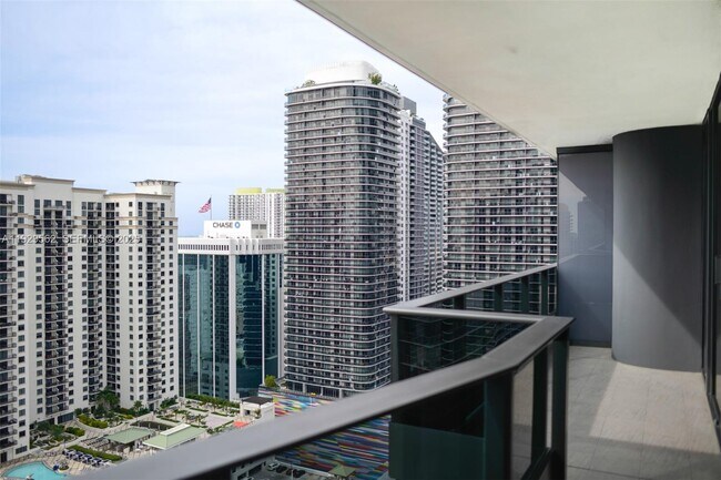 Photo - 1000 Brickell Plaza Unit 3208