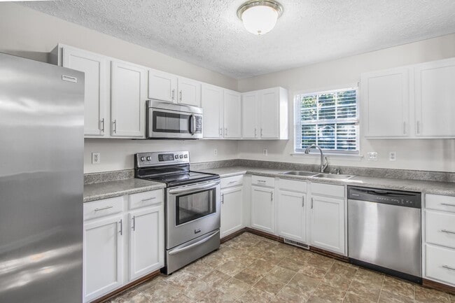 Photo - 103 Bridgedale Ct