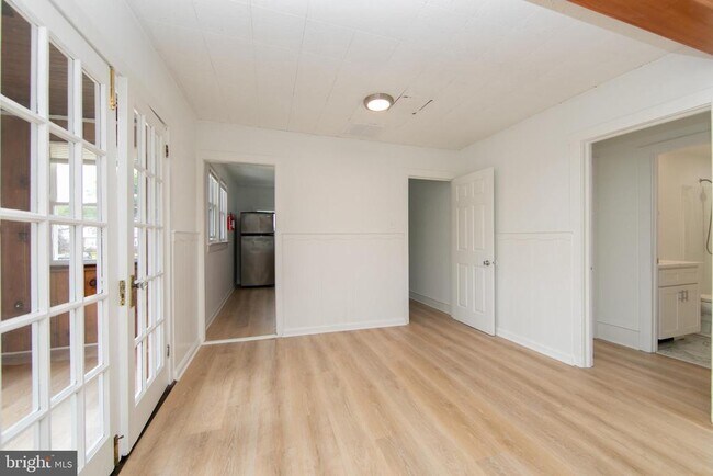 Photo - 312 4th Ave