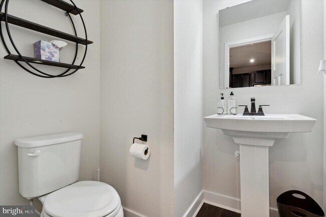 Photo - 1215 Benjamin Dr