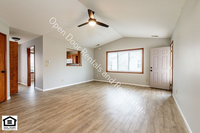 Photo - 1515/1517 Flagstone Dr. Unit 1515 Flagstone Dr.