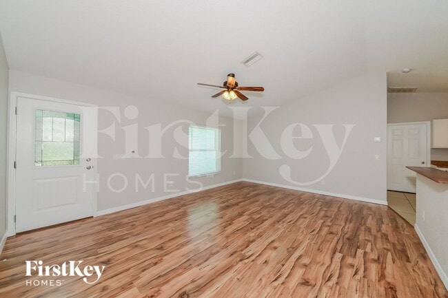 7250 W Price Blvd