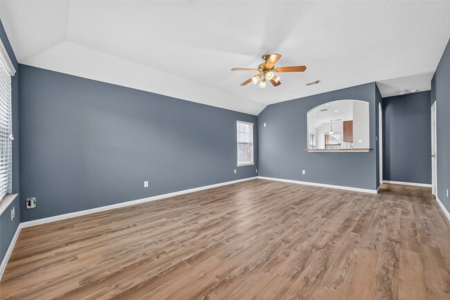 Photo - 7218 Fox Hall Ln
