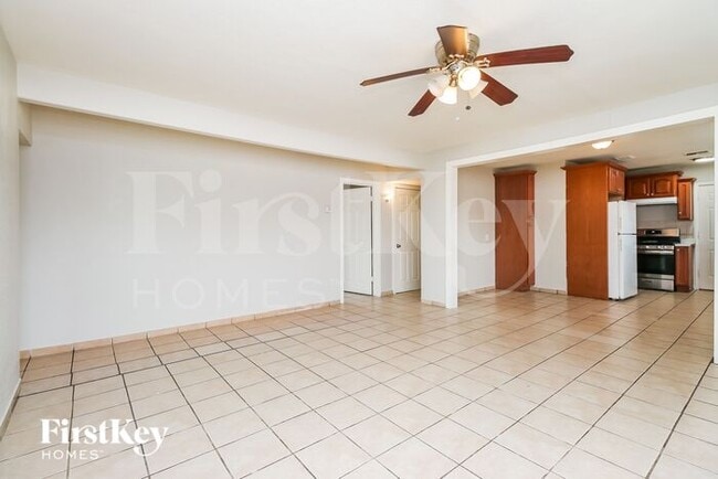 Photo - 3250 N 26th Pl