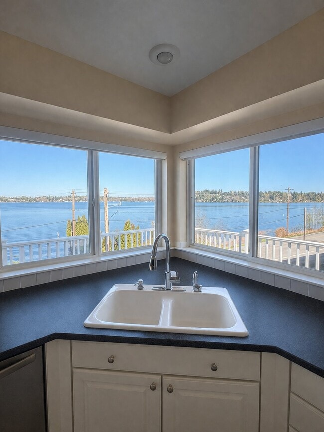 Photo - 230 116th Ave NE