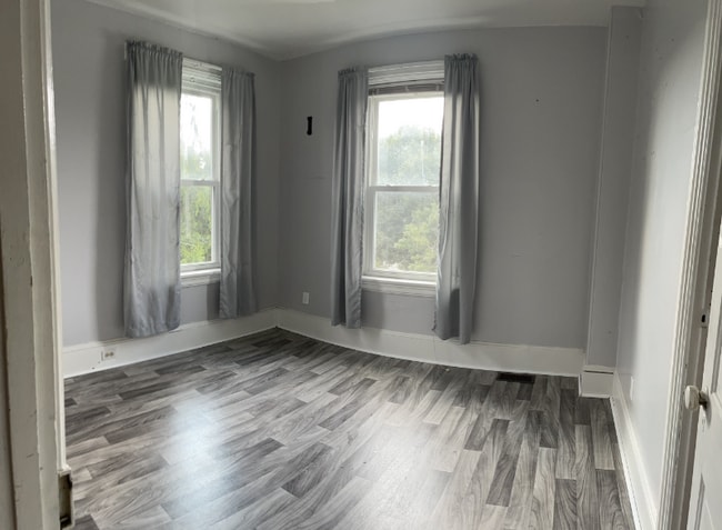 Photo - 721 W 2nd Ave