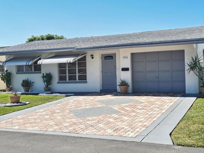 Photo - 5713 NW 65th Terrace