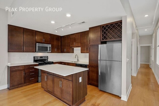 Photo - 412 E 13th St Unit 6