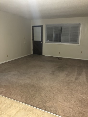 Photo - 1927 NW Hickory Ln