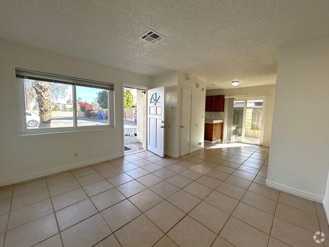 Building Photo - 32425 Rancho Vista Dr Unit D Rental