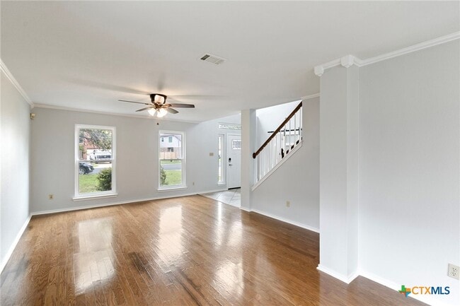 Photo - 410 Steeplechase Dr