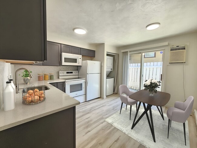 Photo - 1105-1109 W 14th Ave Apartment Unit 1109 - Callahan