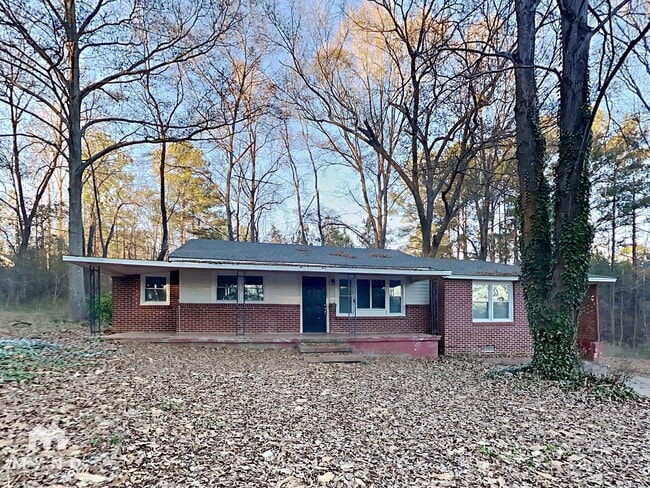 Photo - 3836 Garrett Rd SW House