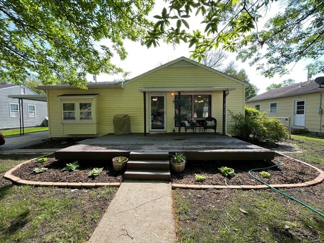 Single Family Home in Northview Area! - Single Family Home in Northview Area!