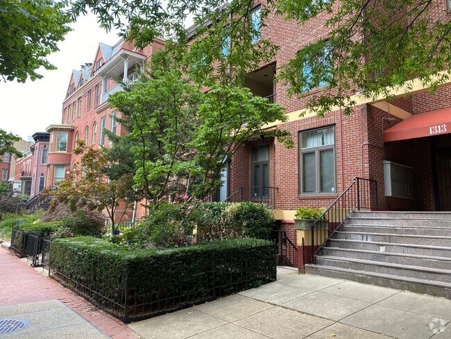 Building exterior - 1313 Vermont Ave NW Unit 7 Rental