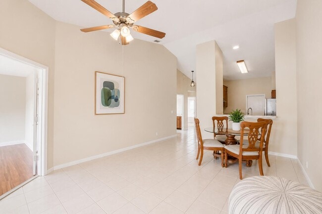 Photo - 7958 Piper Ln