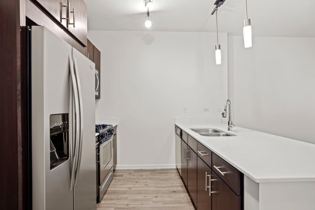 Photo - 801 W Bradley Pl Unit 1308