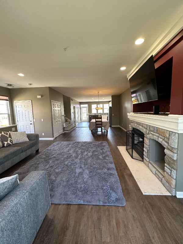 Photo - 385 Windmill Dr