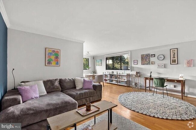 Building Photo - 2725 39th St NW Unit 315 Rental