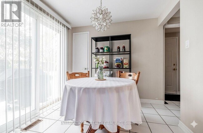 Photo - 63 Burkwood Crescent