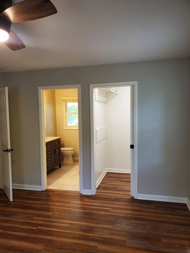 Photo - Updated with a lovely view of Lake St. George 3 bedroom / 3 bath