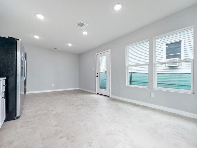 Photo - 1606 W Wildwood Dr