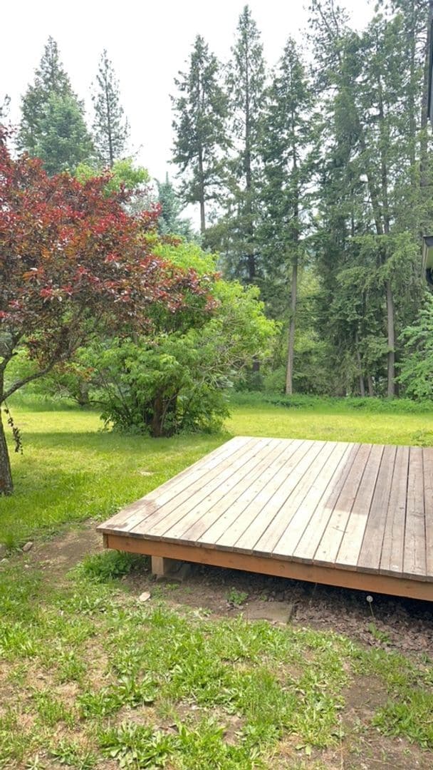 Photo - Country Living within one mile to town